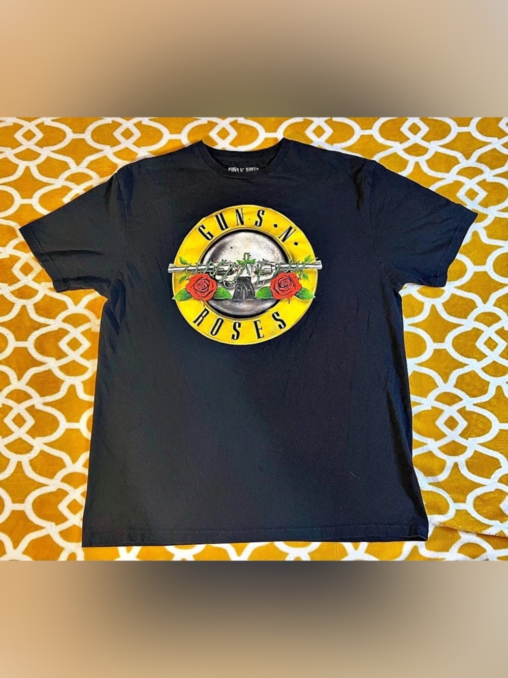 Guns N' Roses graphic tee Graphic Short Sleeve Tee Black XL Like New